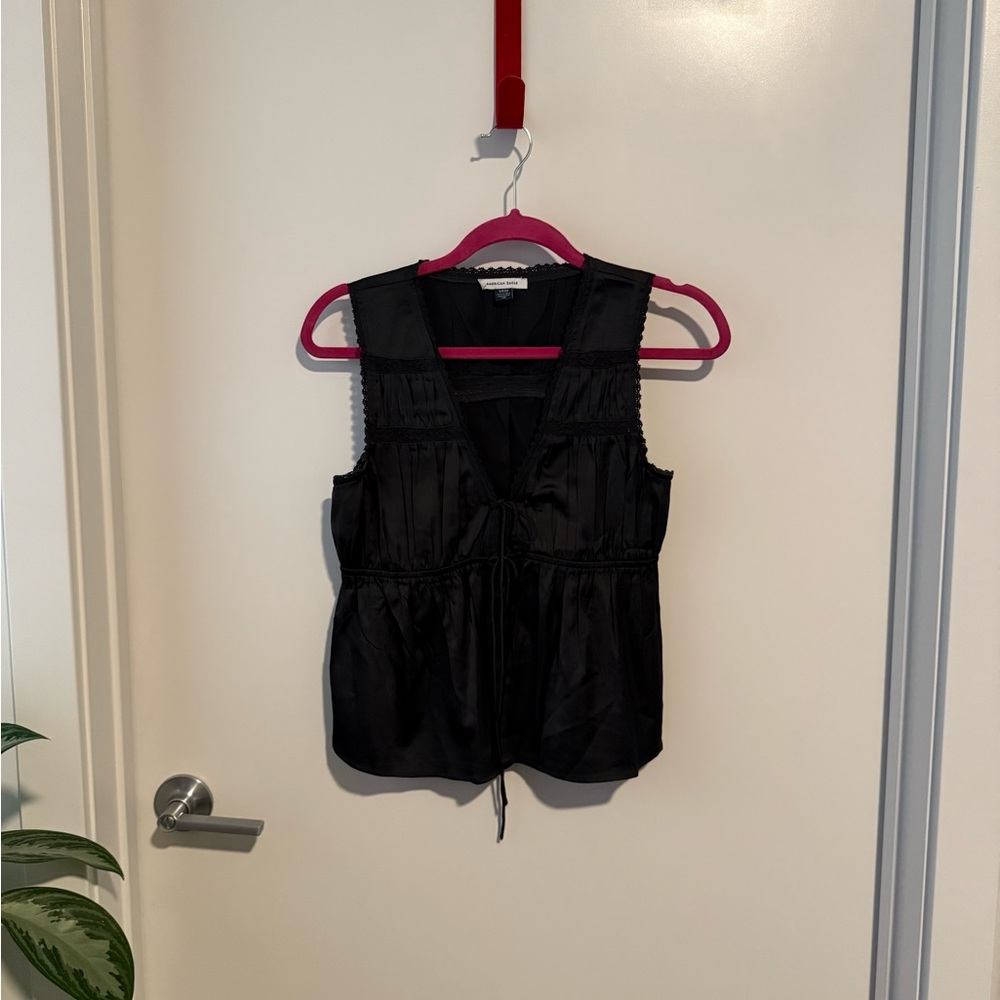 American Eagle Outfitters Black Sleeveless Blouse